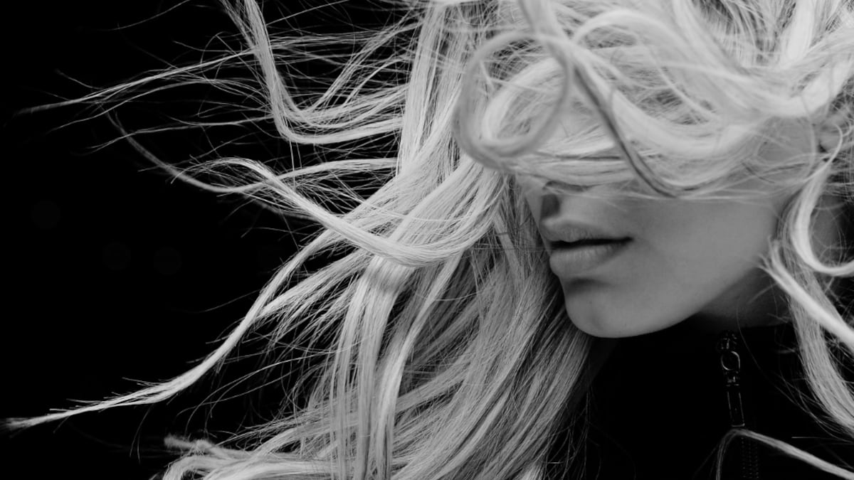 Las mechas ‘ahumadas’ prometen el cambio de look más elegante.