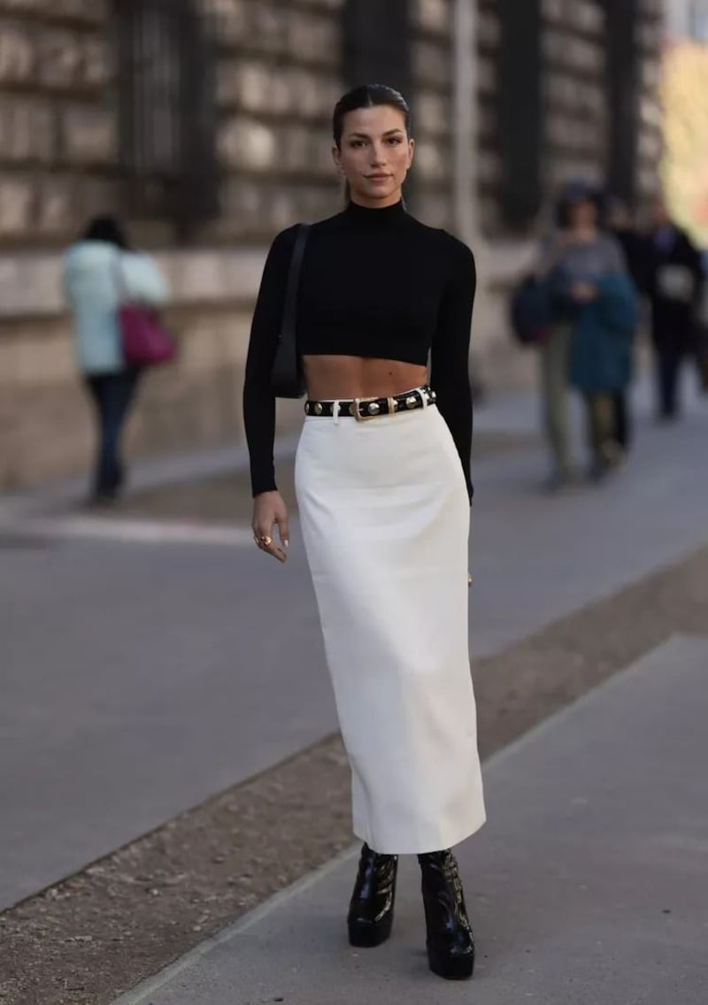 Faldas largas con botas en tendencia