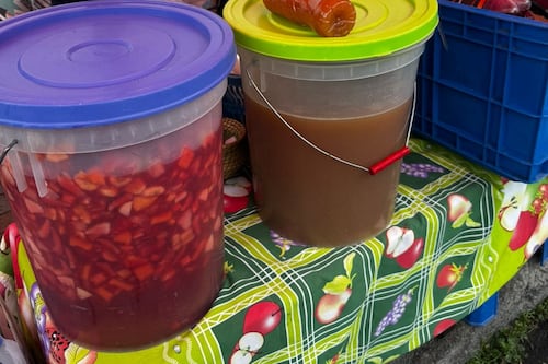 ¡El come y bebe se roba el show de hoy! Los sabores típicos que nos acompañan al votar