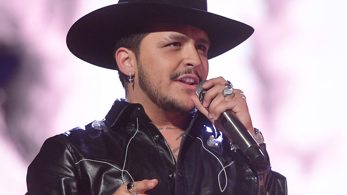 Christian Nodal apareció en la lista de los ‘50 Más Bellos de 2024’ de People y usuarios se fueron contra él.