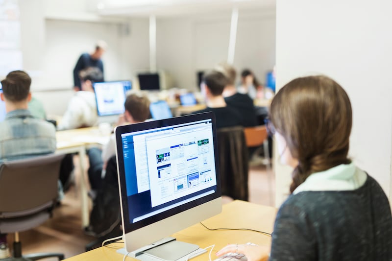 Estudia en Harvard sin pagar: los cursos online gratuitos que impulsan tu carrera profesional