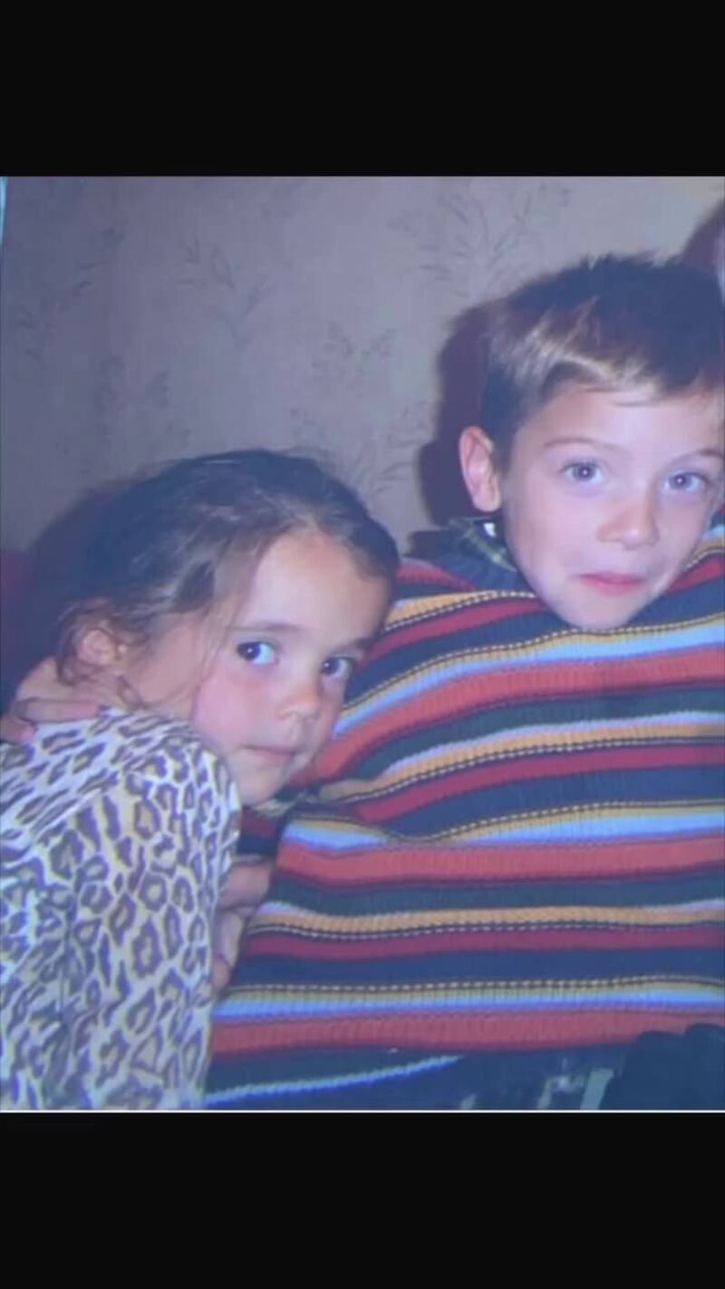 Nicolás Haza es el hijo mayor de Ludwika Paleta y Plutarco Haza