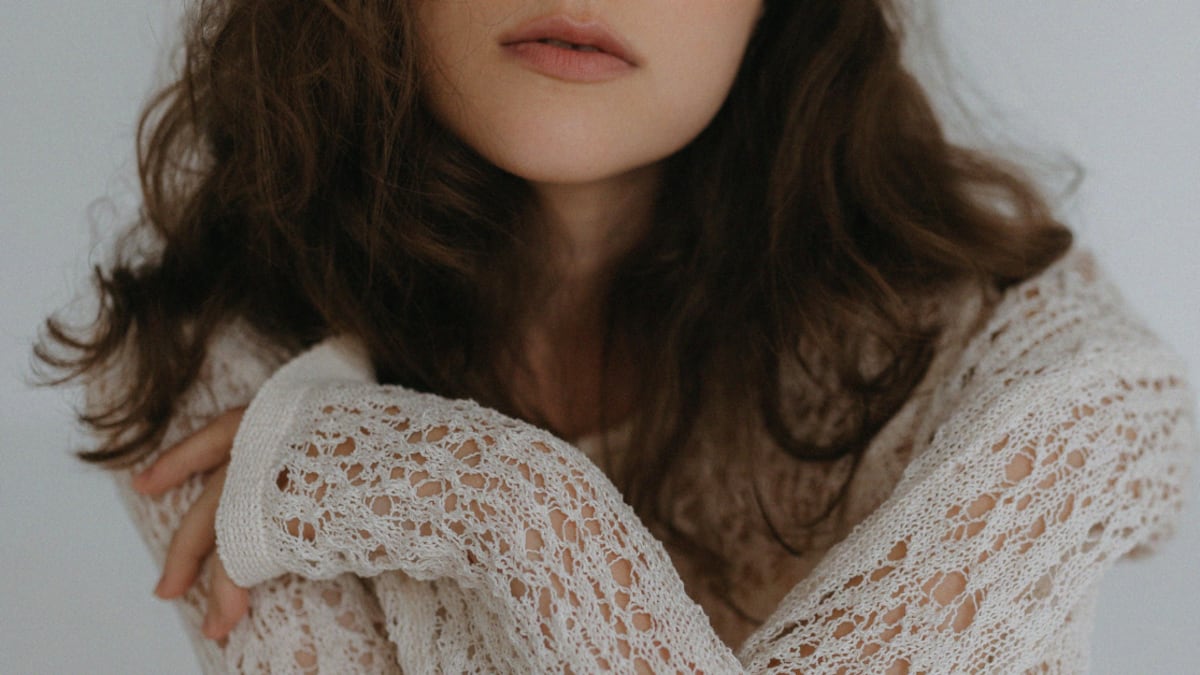 El encaje deja atrás las transparencias y marca una nueva era.