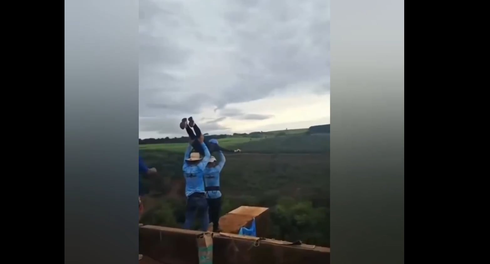 La indignante declaración de quienes lanzaron sin cuerda a una joven que hacía ‘puenting’ en Brasil