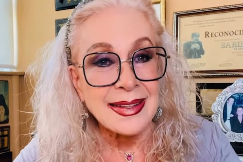 El antes y después de la armonización facial de Laura Zapata que sorprendió en redes