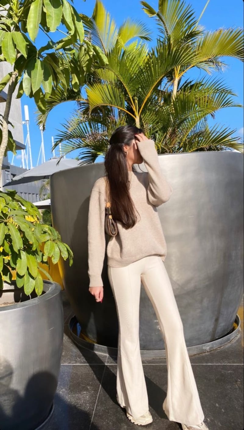 leggings acampanados en tendencia