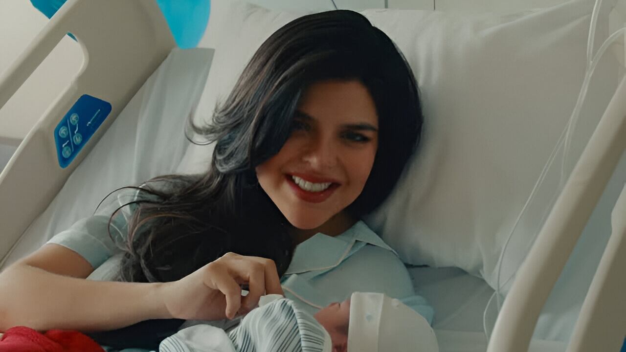 Emma Guerrero y su bebé