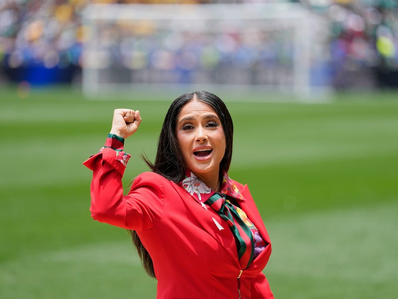 Salma Hayek comparte cómo fue su experiencia durante la ceremonia de inauguración del Mundial 2026