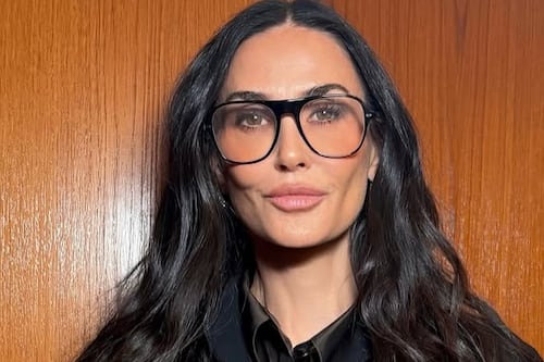 Demi Moore sorprende con su impactante transformación: así luce en su nuevo proyecto tras ‘La sustancia’