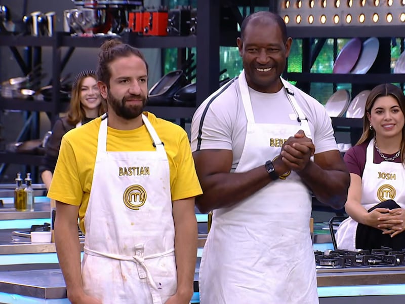 De “el más flojo” a potencia culinaria: Beber Espinoza sorprende y pasa a competir por el “Pin del Chef” en MasterChef