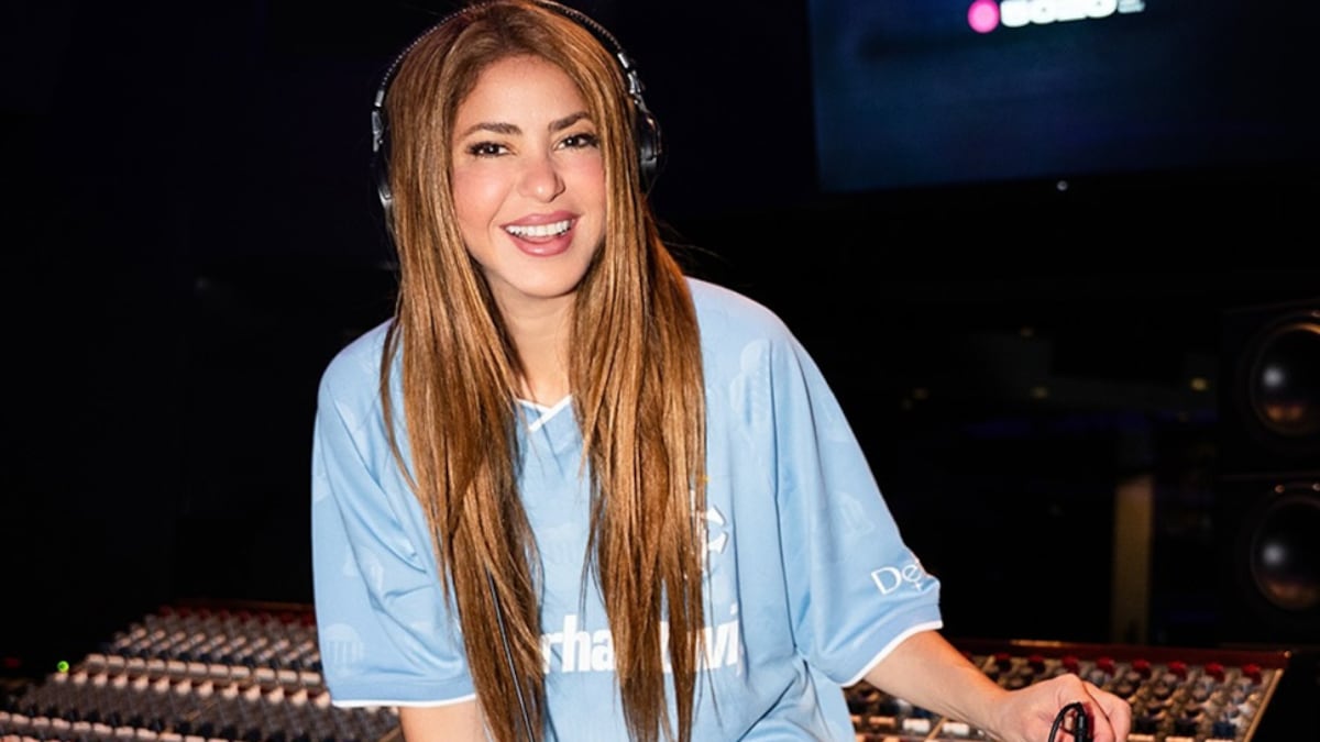 Aunque Shakira es fiel a su estilo, los haters no perdonaron su look.