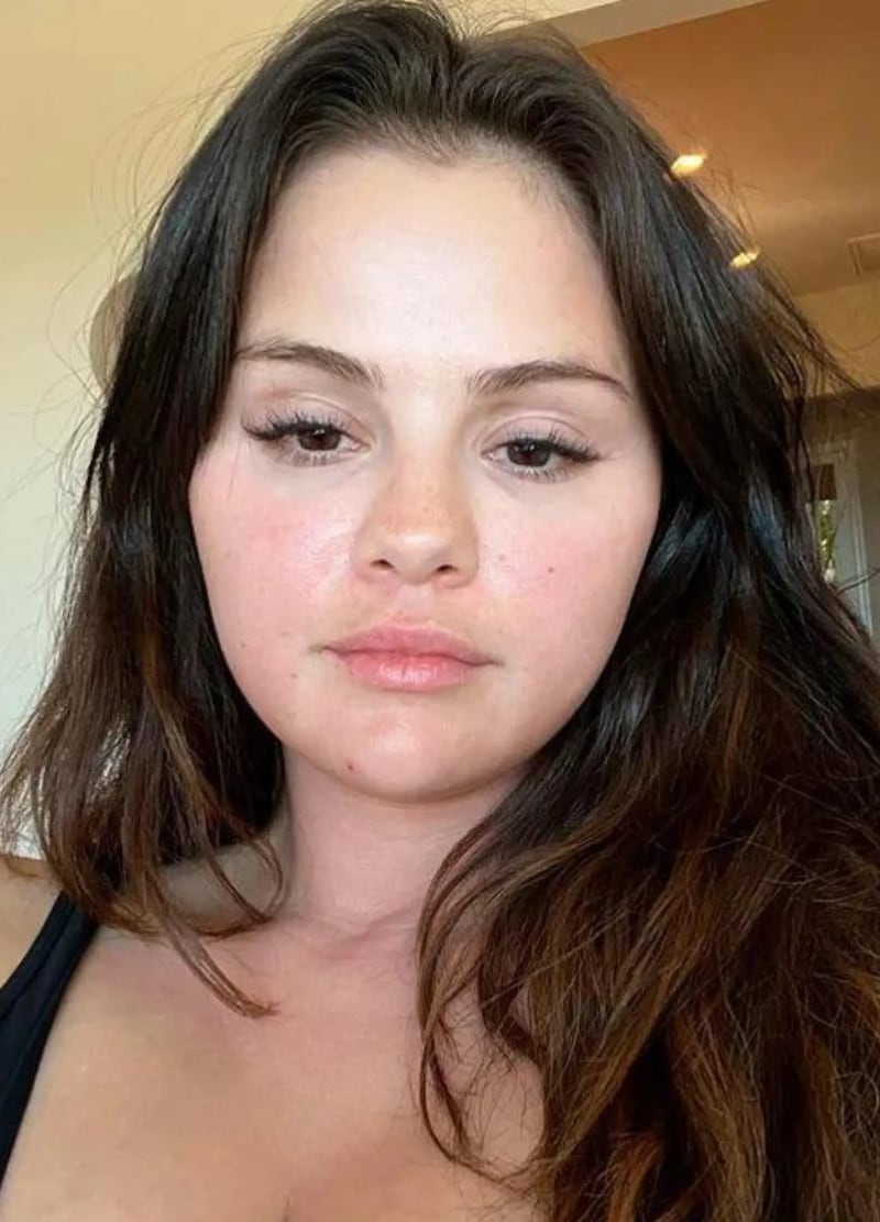4 veces que Selena Gomez calló bocas y demostró que la belleza real no necesita filtros ni aprobación