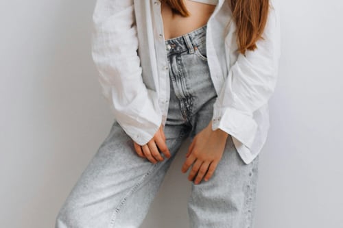 ¿Adiós jeans? Estos son los vaqueros que deberías dejar de usar: esta es la nueva forma de llevarlos