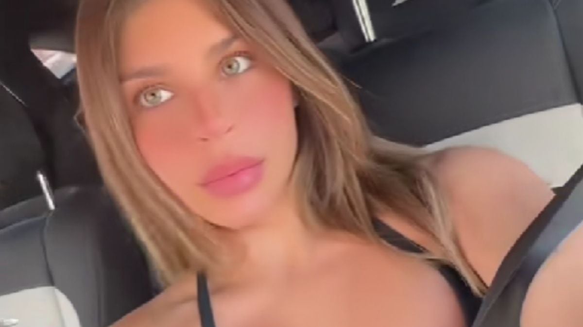 Erika Guadalupe Herrera Coriant está prófuga tras el feminicidio de la exreina Carolina Flores.