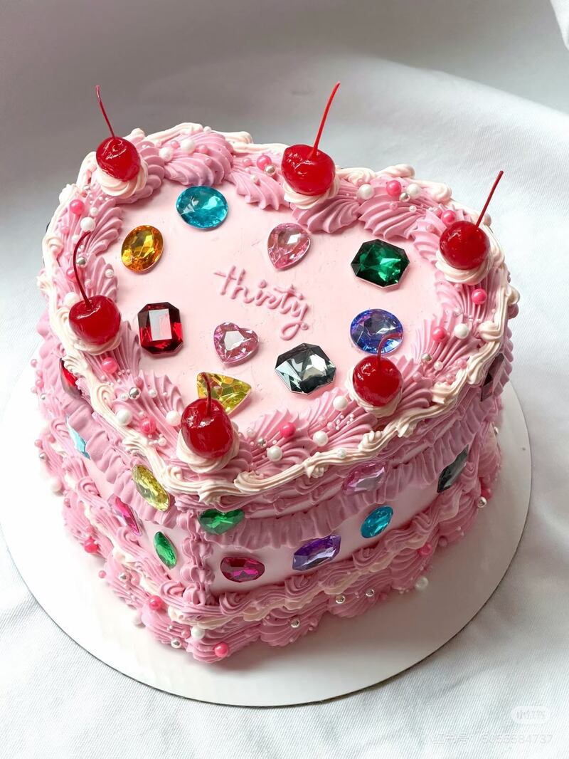 Pastel de cumpleaños joya