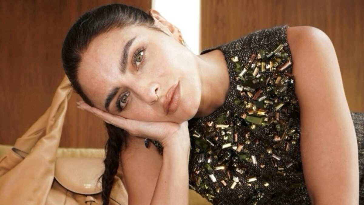 Aislinn Derbez se colocó como la mejor vestida gracias a estos deslumbrantes looks.