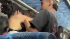 El hecho ocurrió el lunes 6 de abril, cuando el menor viajaba junto a su madre en un autobús de servicio interprovincial.