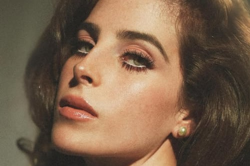 Por qué no salía de fiesta la Miss Universo Fatima Bosch