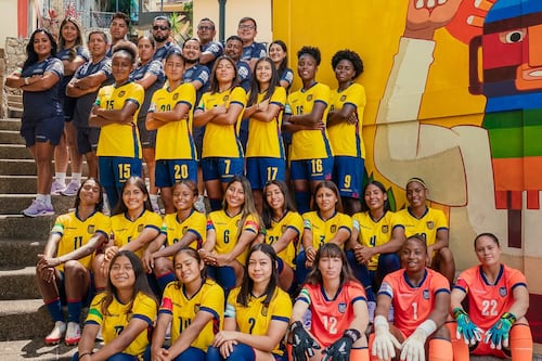 Empieza el sueño de Marruecos: La “Mini Tri” femenina va con fuerza al Sudamericano Sub-17 en Paraguay