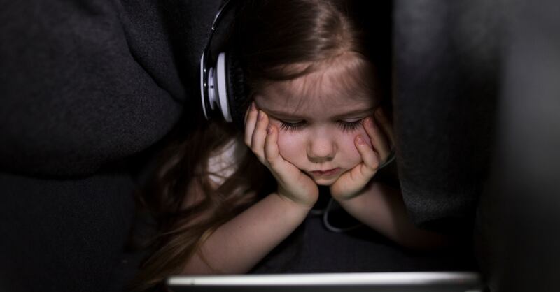Violencia digital en niños y adolescentes