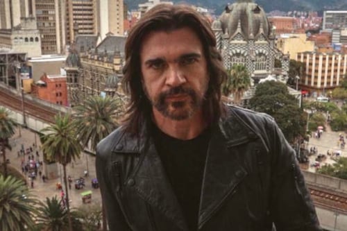 “Si me visto así, parezco conserje”: el ‘peculiar’ look de Juanes en la graduación de su hija que se robó la atención