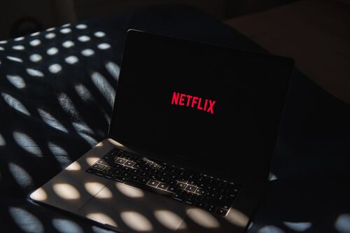 “El protegido” en Netflix: ¿De qué trata la película que encabeza el top 10 de la plataforma streaming en México?