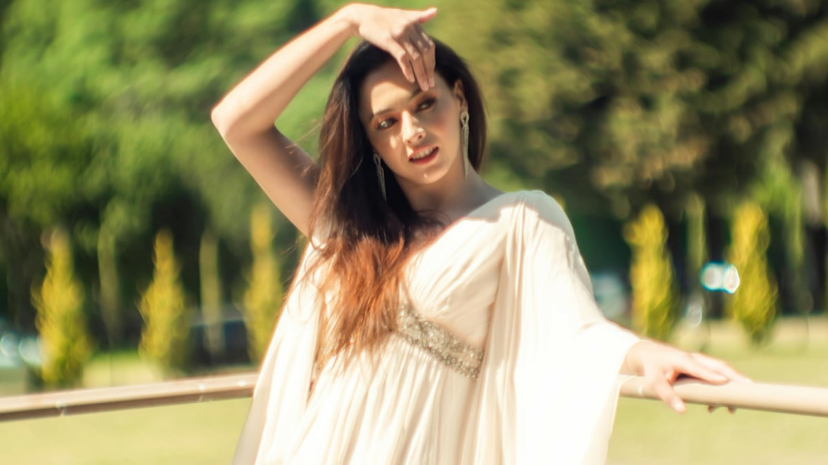 ¿Vestidos griegos? Así es la prenda más sensual y favorecedora