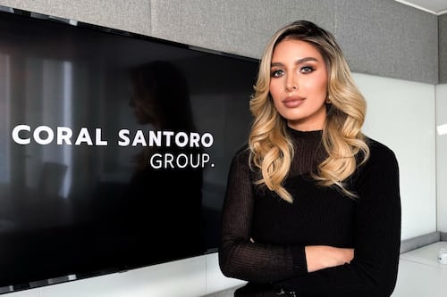 ¡Una quiteña que conquista el mundo! Coral Santoro: La ecuatoriana que destaca como estratega global de IA y Liderazgo