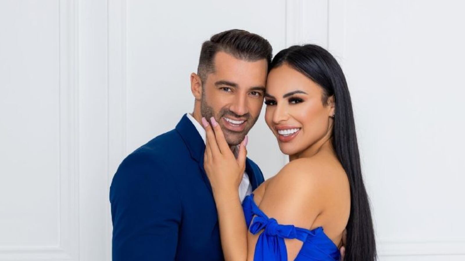 Toni Costa se dio una nueva oportunidad en el amor con la modelo Evelyn Beltrán