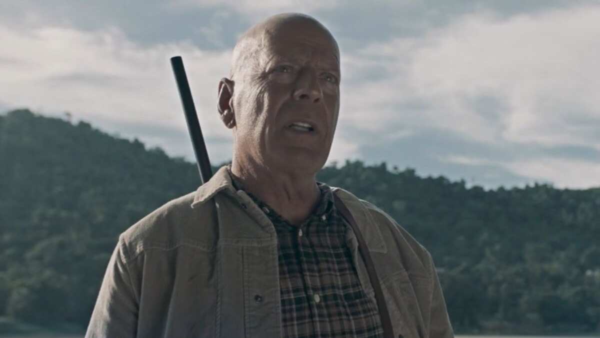 Bruce Willis en la película Fuera de la justicia