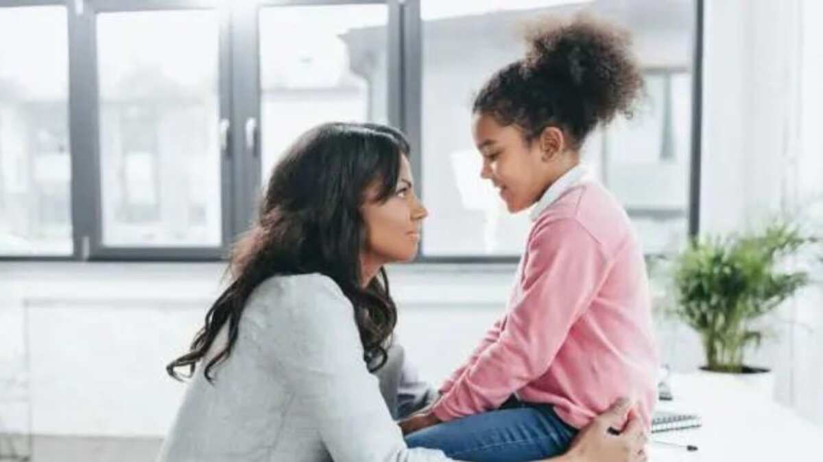 Límites corporales en los niños: 8 reglas que le debes enseñar a tus hijos para que nadie toque su cuerpo