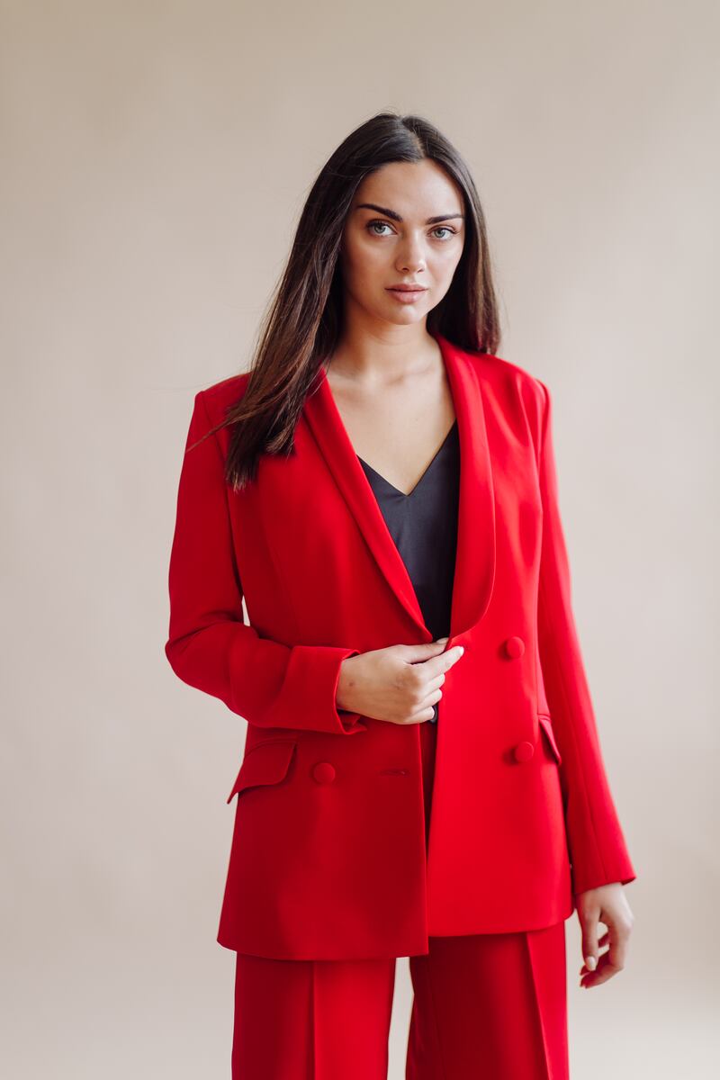 Traje rojo