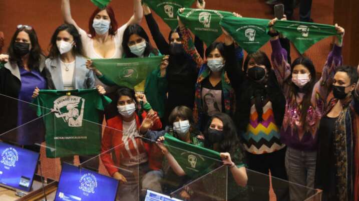 Cámara de Diputados aprueba proyecto de despenalización del aborto