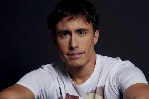 “Tinder me dio de comer...”: Roberto Cox reconoció que usó app de citas “por mucho tiempo”