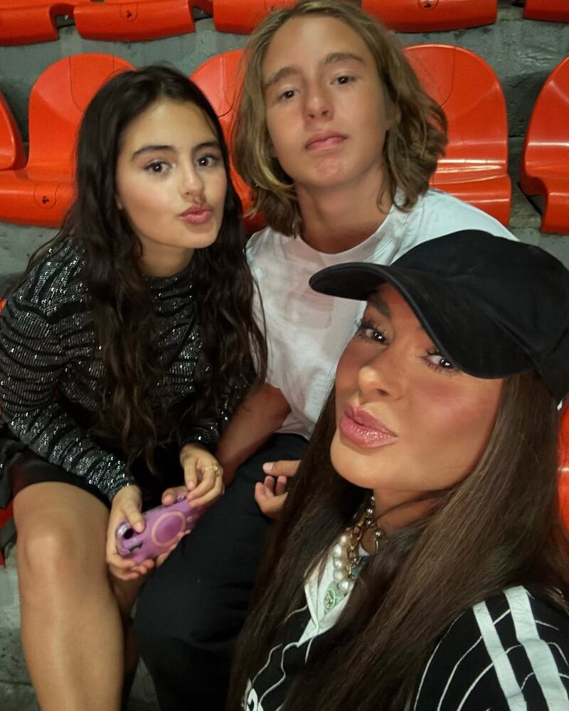 Galilea Montijo detapa romance de su hijo