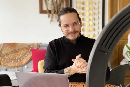 Astrólogo lanzó sorpresiva predicción sobre Paloma Valencia en las elecciones, ¿es la serpiente o el caballo?