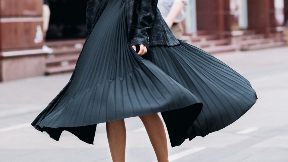 Estas faldas, que serán tendencia en 2024, son una proclamación de seguridad y empoderamiento.