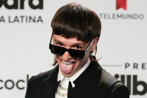 Peso Pluma sorprende con su nueva figura: ¡El gimnasio lo cambió todo!