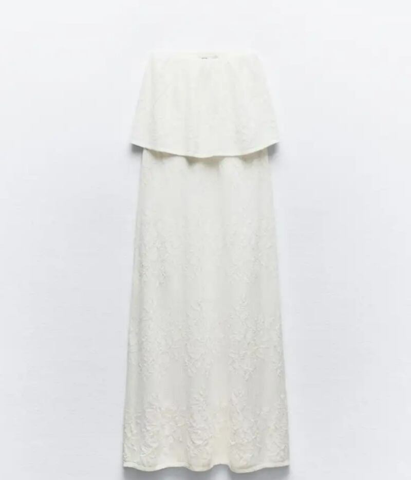 Vestido bandeau punto jacquard de Zara