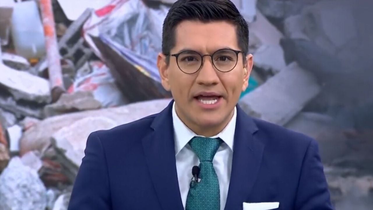 El periodista de TV Azteca narró el ataque que sufrió este día en carretera de Jalisco