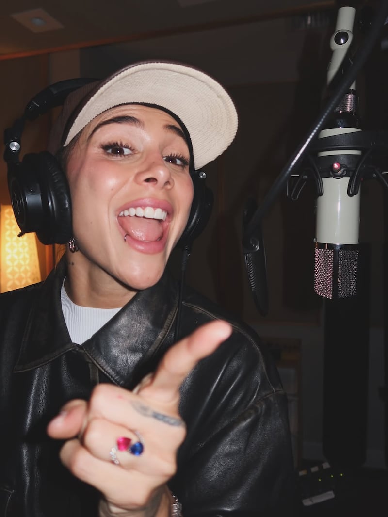 “Mantis” y Candela: las historias personales que marcaron el nuevo disco de Greeicy