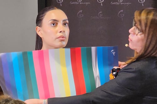 El poder invisible del color: la nueva colorimetría que transforma autoestima, imagen y seguridad personal