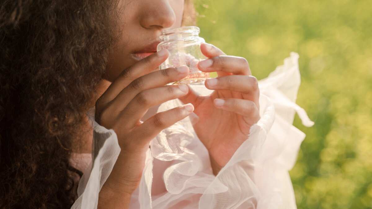 Si de pronto sientes el olor de una persona, aunque no esté presente, podría tratarse de una alucinación