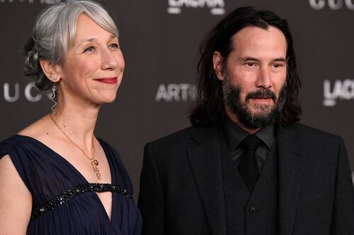 ‘¿Ya no hay química con su abuelita?’: Así fue cómo Keanu Reeves le habría hecho un desplante a su novia Alejandra Grant