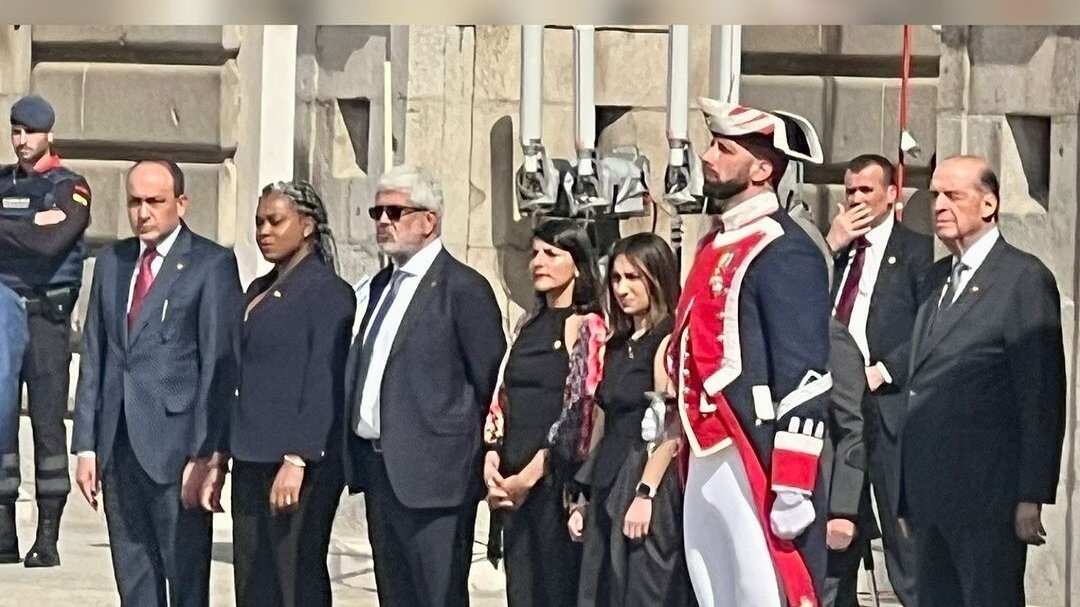 Irene Velez en evento con los reyes de España