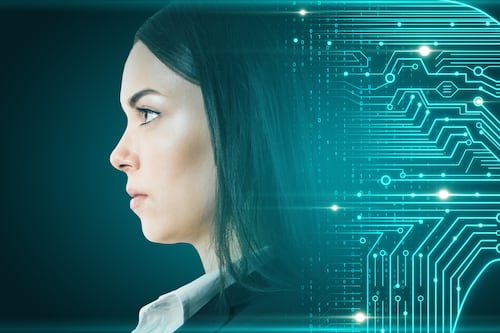 IA con sesgo de género: ¿Por qué los algoritmos nos hablan como una “amiga tóxica” y limitan nuestro futuro?