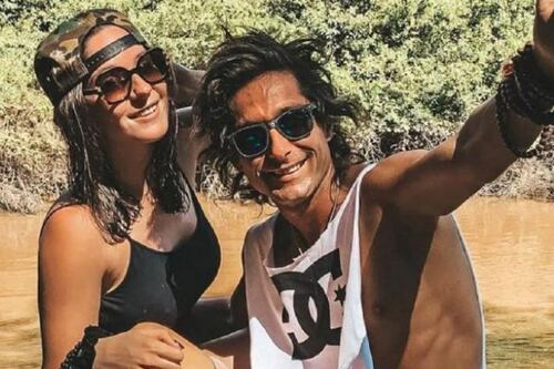 A dos meses de su muerte: Kel Calderón realiza homenaje a Claudio Iturra con simbólico tatuaje