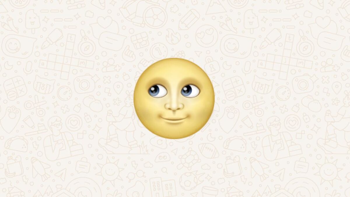 El emoji de luna amarilla con cara es uno de los más enigmáticos de WhatsApp