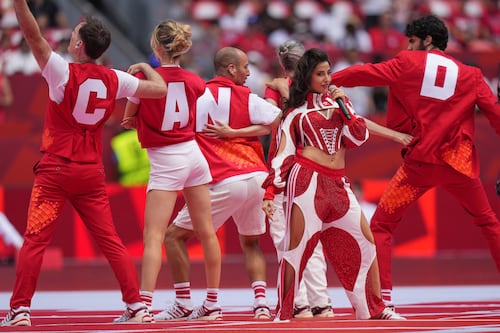 El Toronto Stadium se viste de blanco y rojo: Los mejores looks de la inauguración del Mundial 2026 previo al Canadá vs. Bosnia