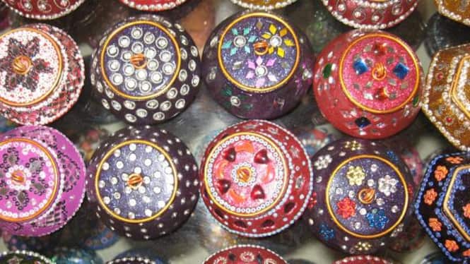 Artesanías de la India llegan a Colombia